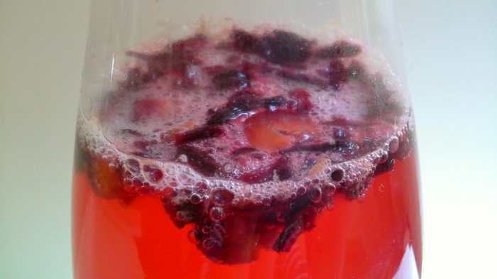 Die zweite Fermentation gärt erfolgreich: happy bubbles.